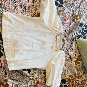 H&M Cream Puff Sleeve Top New With Tags